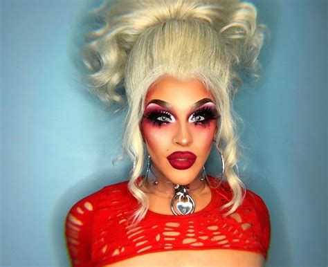 ariel versace red head|Ariel Versace explains her “stance” and expands on her  .